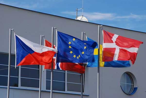 flags image